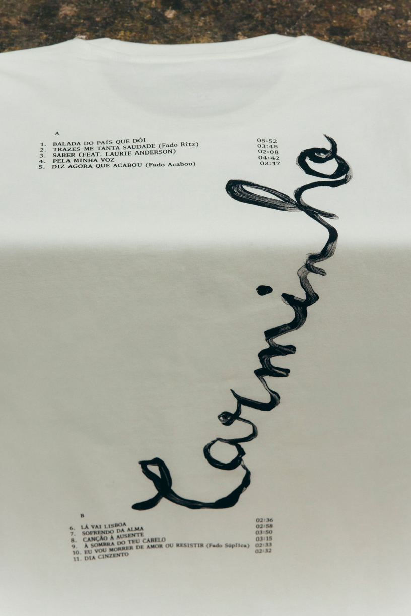 T-shirt "Eu vou Morrer de Amor ou Resistir"